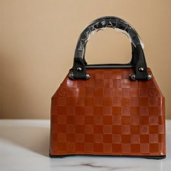 تصویر کیف دستی و دوشی زنانه 