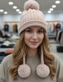 تصویر کلاه زنانه بند دار 