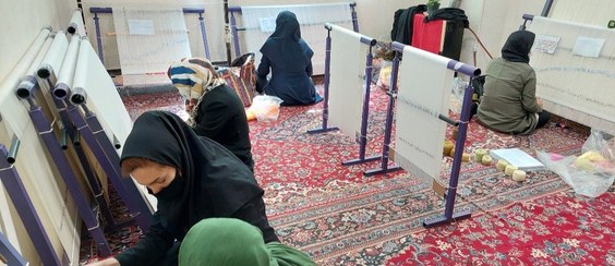 تصویر دار قالیبافی ۱۰۰ در ۶۰ 