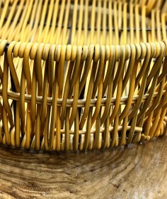 تصویر سبد نان وسبزی بزرگ گرد گیتا 