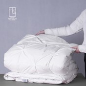 تصویر لحاف پر قو طرح‌دار لوکس کاورلت 