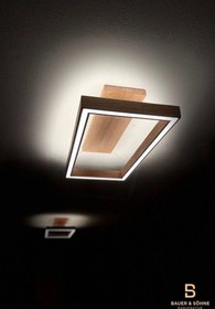 تصویر چراغ سقفی چوبی مدرن با نورپردازی LED 