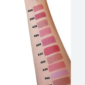 تصویر رژ لب اینلی جامد 