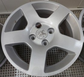 تصویر رینگ ۵پر سایز ۱۵ (۴×۱۰۸) نقره‌ای بتا+ (مخصوص خودروهای ایران خودرو) Original wheel size 15" (4×108) Beta+ silver