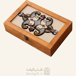 تصویر جعبه فرش چوبی ارغوان(20*30) 
