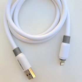 تصویر کابل شارژ لایتنینگ برند موکسوم Moxom Lightning Charging Cable