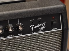 تصویر آمپلی فایر برند فندر مدل FENDER FRONTMAN 20G 