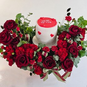 تصویر ست گل و کیک باکس سفالی 