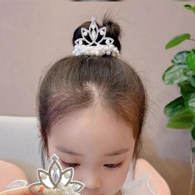 تصویر کش مرواریدی تاجدار 