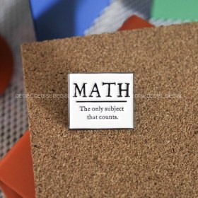 تصویر پین متنی math the only subject that counts. - کد503 