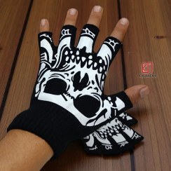 تصویر دستکش انگشتی اسپرت طرح اسکلت فری‌سایز 