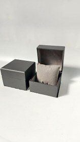 تصویر جعبه ساعت مخمل طوسی Watch box