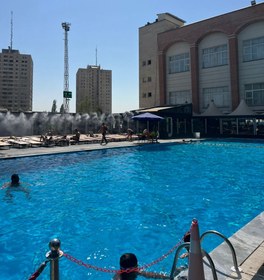 تصویر استخر کاجکو (صبحگاهی) 