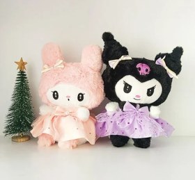 تصویر عروسک کرومی و ملودی لباس ستاره ای 