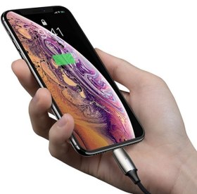 تصویر مبدل لایتنینگ به 2 لایتنینگ بیسوس 