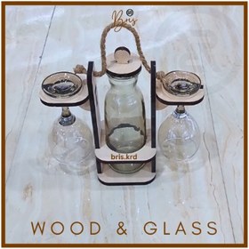 تصویر تنگ و گلاس شامپاینی 