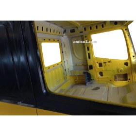 تصویر کابین زرد آمیکو دارای جعبه ابزار 