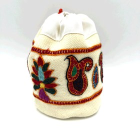 تصویر مفشو پته دوزی رنگ سفید طرح زنبق کدMF014 