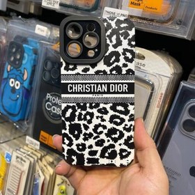 تصویر قاب آیفون با بند گردنی مدل CHRISTIAN DIOR کریستین دیور پلنگی ست بند و قاب محافظ لنز دار نرم و منعطف 