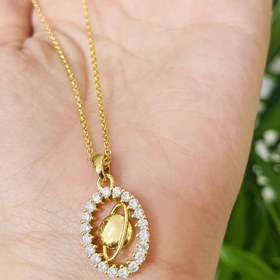 تصویر گردنبند سیاره زحل 