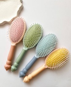 تصویر برس پاستیلی دسته عروسکی - صورتی 