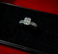 تصویر انگشتر زنانه مدل جواهری 