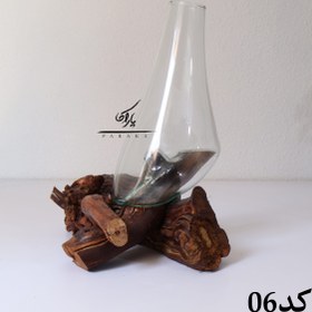 تصویر گلدون چوب‌شیشه 