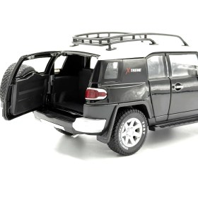 تصویر ماکت ماشین تویوتا اف جی کروز فلزی 