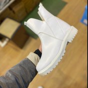 تصویر نیم بوت خرچنگی زنانه رنگ سفید 