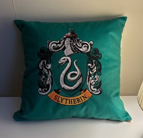 تصویر کوسن اسلترین 