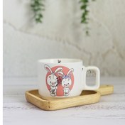 تصویر ماگ سرامیکی عروسکی طرح خرگوش خجالتی گلبهی 