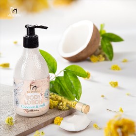 تصویر Moisturizing body lotion لوسیون شیرو نارگیل 