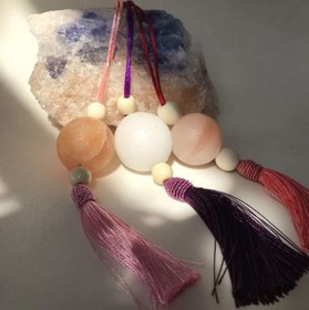 تصویر گوی آویز سنگ نمک 