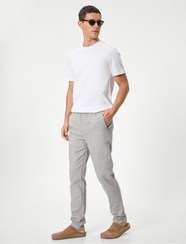 تصویر کتانی ترکیبی شلوار چینی کمر توری مخروطی مناسب جیب با جزئیات فاق نرمال راسته مردانه | کوتون Koton 4SAM40050HW 