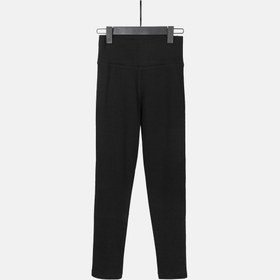 تصویر لگ ورزشی یوگا 