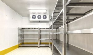 تصویر سردخانه صنعتی ظرفیت ۱۸ تن 