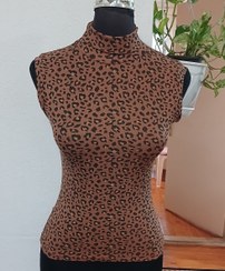 تصویر تاپ کبریتی پلنگی یقه ایستاده قد ۵۵ باکشسانی تا ۱۱۰ 