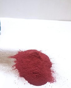 تصویر پودر رنگ صورتی الک شده 