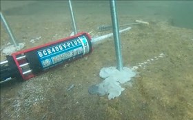 تصویر چسب کاشت میلگرد بوسونگ V-PLUS 