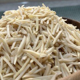 تصویر خلال بادام 