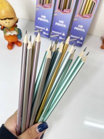 تصویر مداد مشکی متالیک 