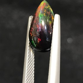 تصویر نگین اپال مشکی اصل سایز 15*8 