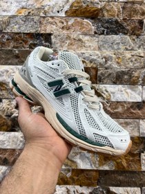 تصویر نیوبالانس۱۹۰۶ کرم طوسی سبز New Balance 1906 R