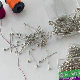 تصویر سوزن ته گرد نقره ای 