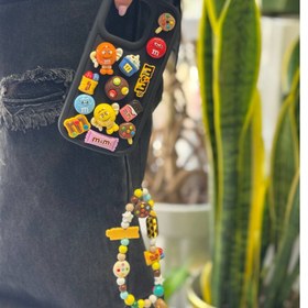 تصویر آویز گوشی M&M 