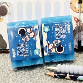 تصویر پاک کن فضانورد 