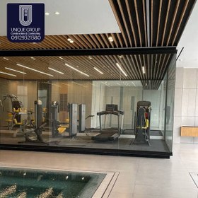 تصویر آینه باشگاه سالن ورزشی GYM 