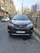 تصویر تویوتا راوفور ۲۰۱۴ اتوماتیک با کیلومتر ۱۶۵۹۴۵ 