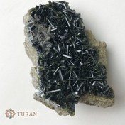 تصویر سنگ راف اپیدوت کلکسیونی طبیعی 210 گرم 