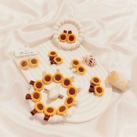 تصویر گیره انبری آفتابگردان 